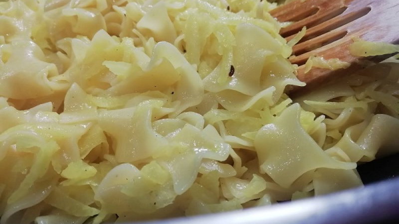 7. Môžeme ešte dochutiť, ak je potrebné. Ešte teplé ich podávame. Dobrú chuť. 
