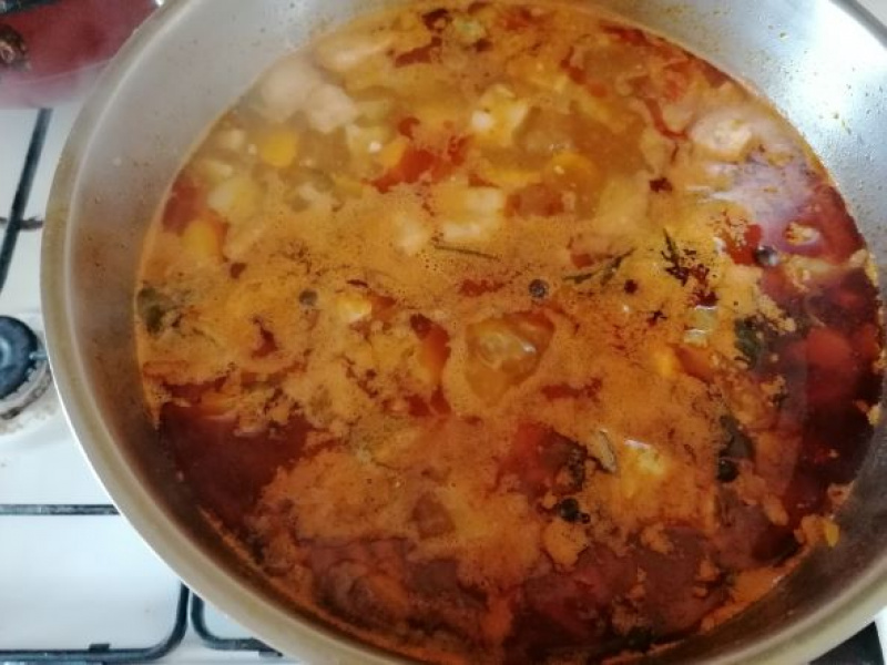 Halászlé na spôsob rybieho gulášu – zaručený recept starých mám
