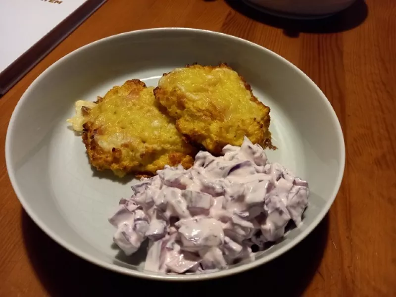 Výborné zemiakové fašírky so šunkou a syrom, recept z varených zemiakov
