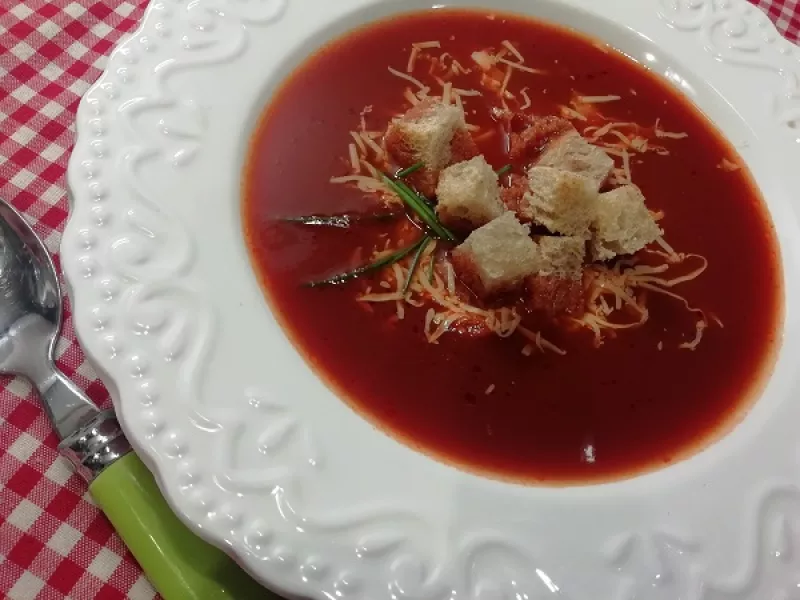 Klasická paradajková polievka, veľmi rýchly RECEPT