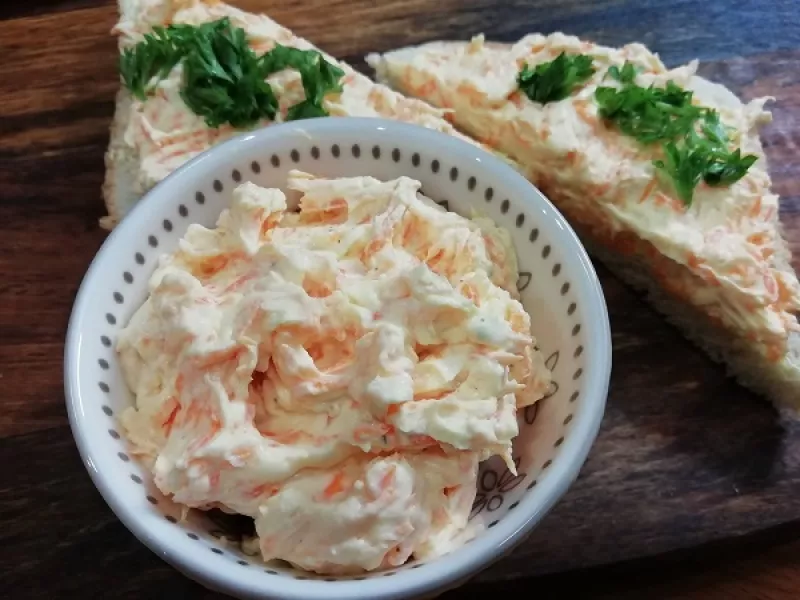 Vynikajúca mrkvová pomazánka pre deti, super rýchly RECEPT