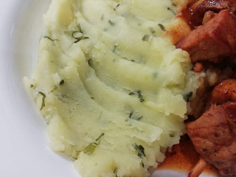 Výborné šťuchané zemiaky s medvedím cesnakom, top RECEPT