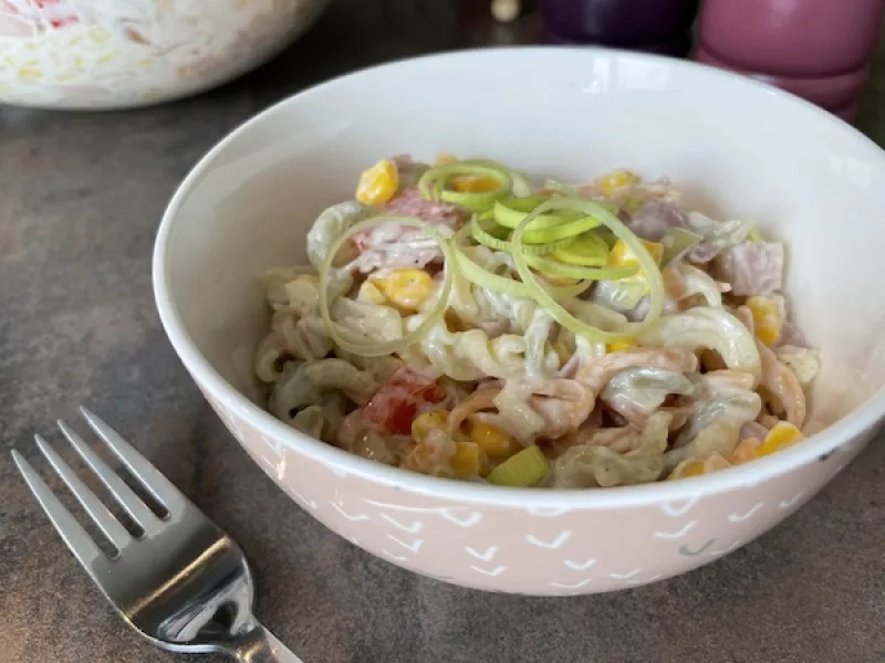 Cestovinový šalát s jogurtom, overený recept
