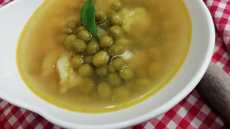 Super rýchla hrášková polievka s haluškami, top recept.