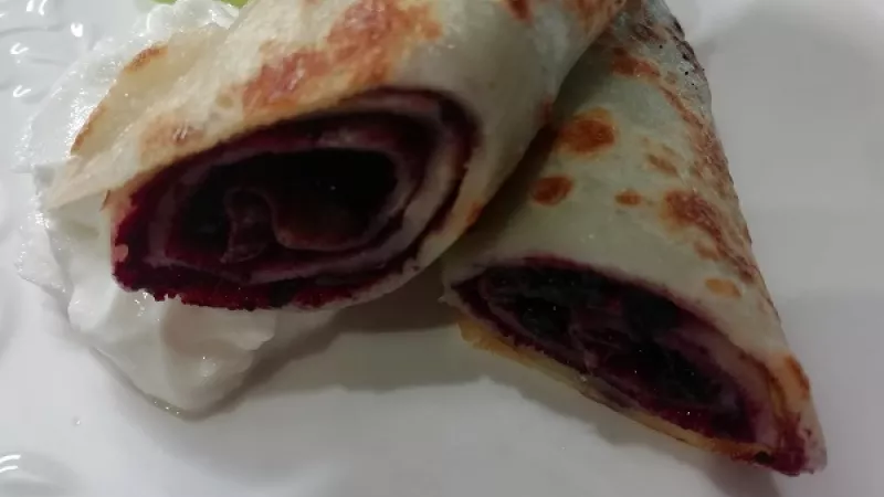 Najlepšie klasické hrnčekové palacinky, rýchly recept. 
